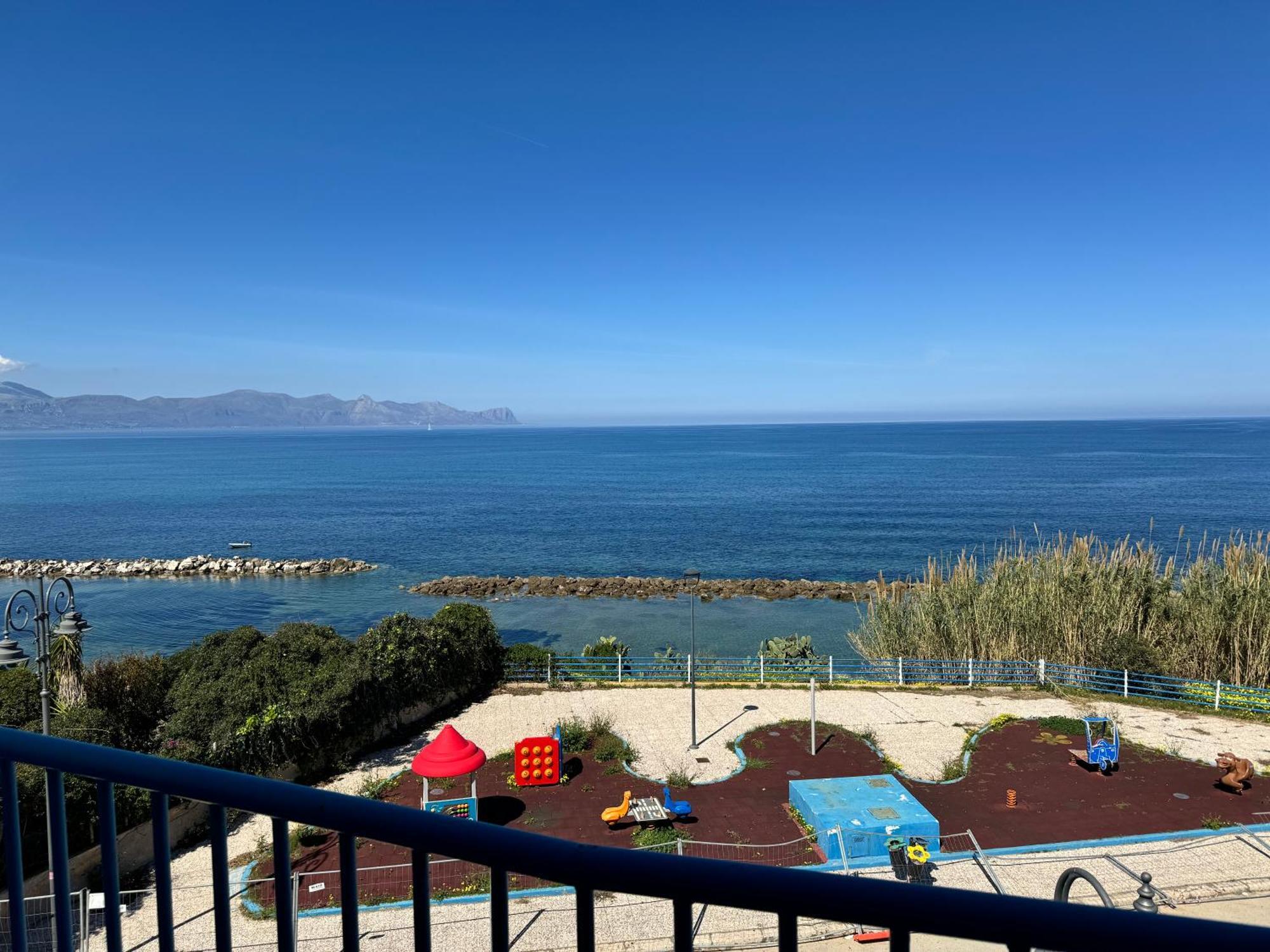 Vista Mare Apartment Trappeto  Ngoại thất bức ảnh