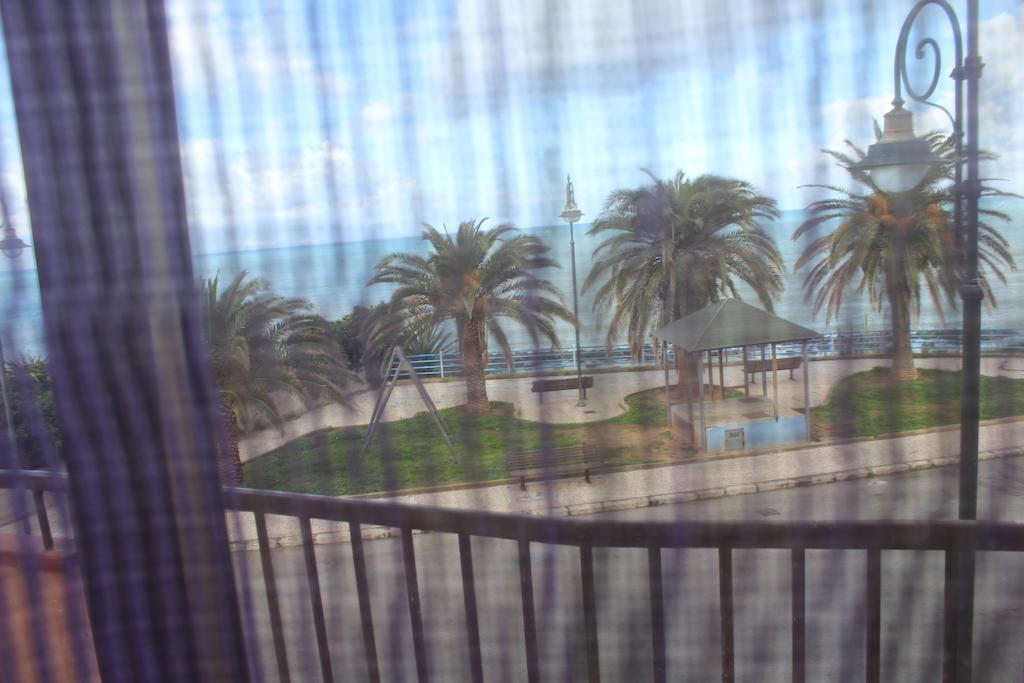 Vista Mare Apartment Trappeto  Phòng bức ảnh